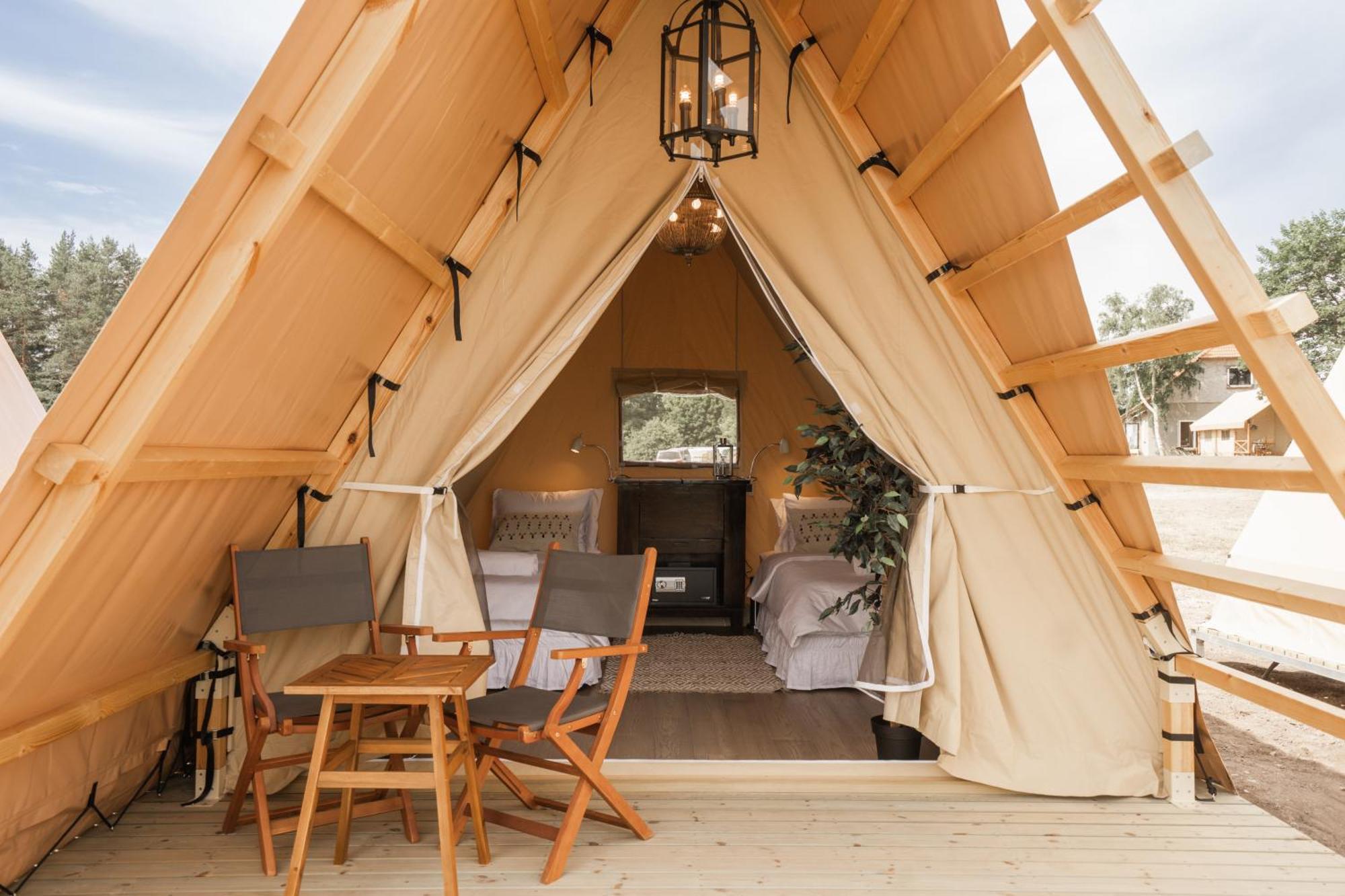 Mia Glamping Orissaare Exterior foto