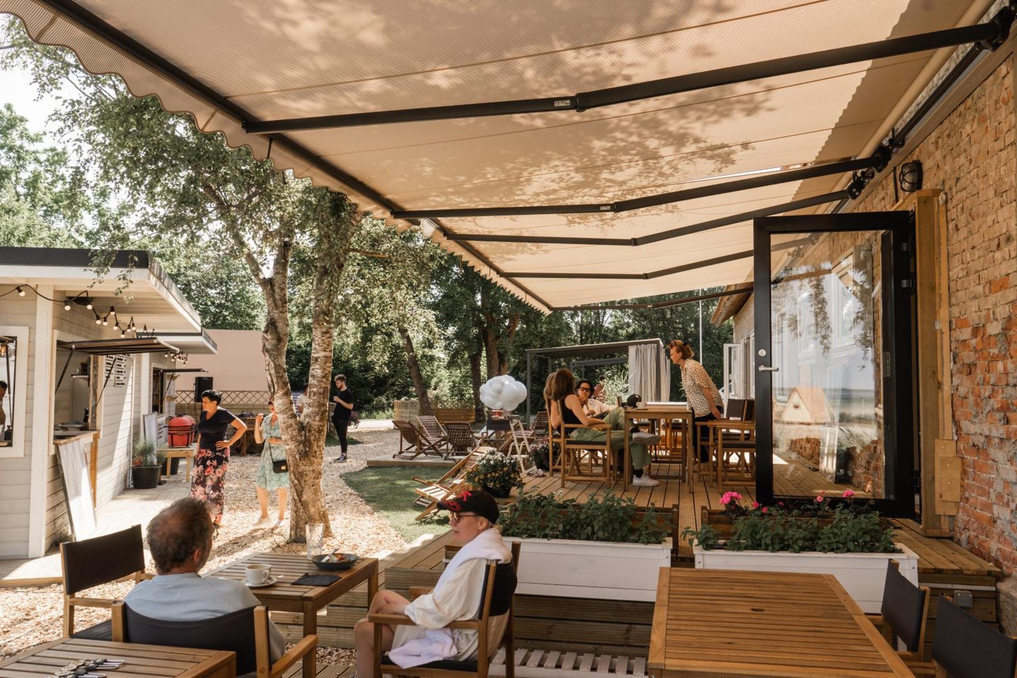 Mia Glamping Orissaare Exterior foto